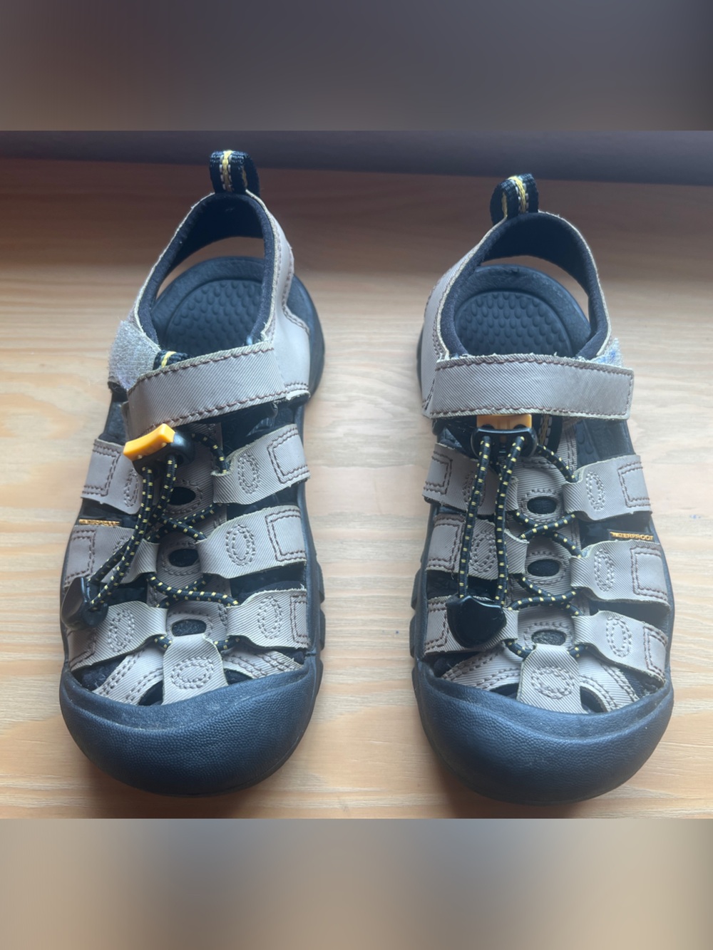 Keen Kids Gray and Black Closed-Toe Adventure Sandals with Yellow Accents